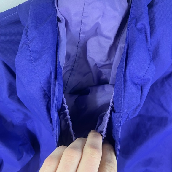 The North Face Purple Hooded Full Zip Windbreaker/Rain Jacket EUC XL Girls - Picture 12 of 17